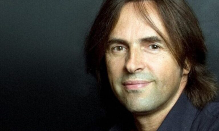 Ακούστε το νέο και δυνατό τραγούδι του Βασίλη Λέκκα