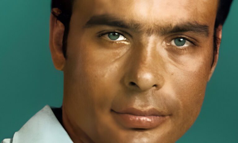 Μάζευε ξηρούς καρπούς στα θερινά για να ζήσει. Και μετά τραγούδησε μπροστά σε εκατομμύρια.