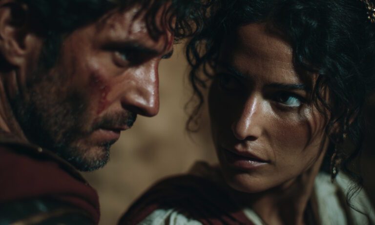 Αν δεν κατήγγειλε τη γυναίκα του για μοιχεία, θεωρούνταν προαγωγός. Έχανε την περιουσία του και τον έστελναν εξορία