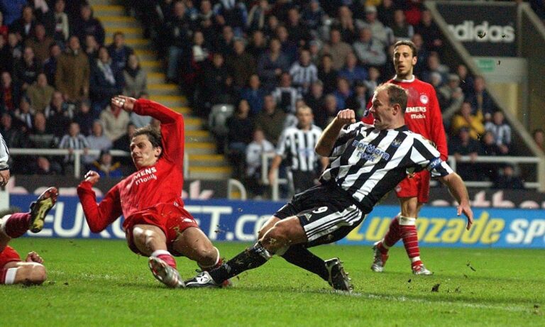 Ο πρώτος σκόρερ στην ιστορία της Premier League δεν έπαιξε ούτε στη Λίβερπουλ ούτε στη Μάντσεστερ Γιουνάιτεντ