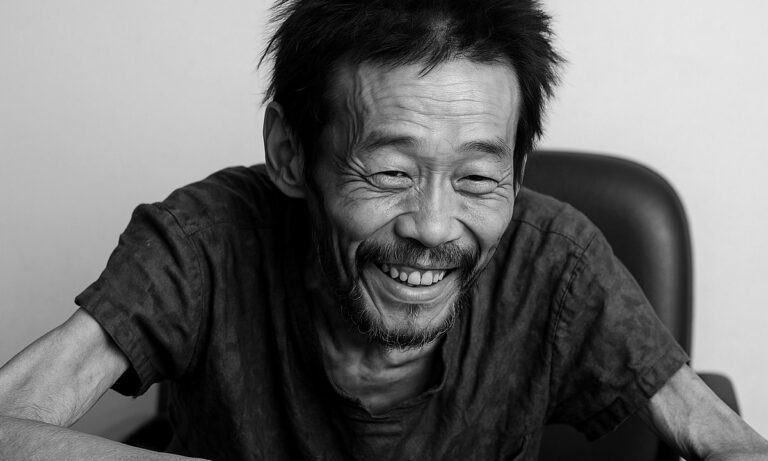 Δεν είχε μάθει ότι τελείωσε ο πόλεμος και συνέχιζε να κρύβεται μόνος στη ζούγκλα για 28 χρόνια