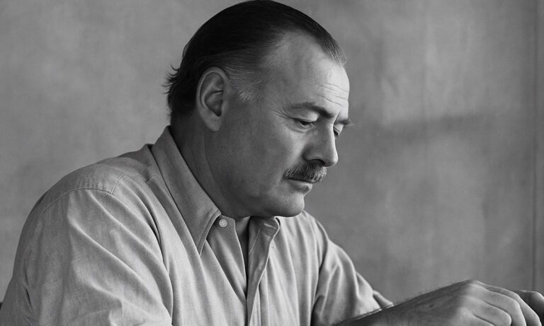 Έλεγε ότι τον παρακολουθεί το FBI και τον έλεγαν τρελό. Μετά αυτοκτόνησε.