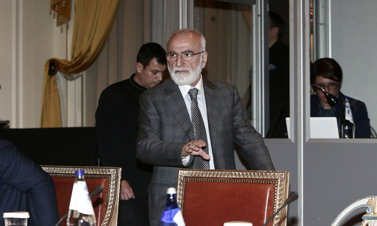 Για να το καταλάβουμε: Ο Μυστακίδης θα βάλει τόσα εκατομμύρια για τη νέα Τούμπα, αλλά θα παίζει εκεί ο ΠΑΟΚ του Σαββίδη;