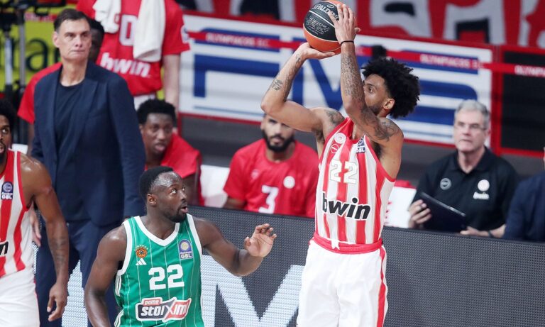 Ολυμπιακός - Παναθηναϊκός 91-83: Με κορυφαίους τους Γουόκαπ, Ντόρσεϊ και ΜακΚίσικ η ομάδα του Μπαρτζώκα ισοφάρισε σε 1-1 τους τελικούς.