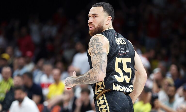 Είναι φαβορί ο Ολυμπιακός για τον Τζέιμς;