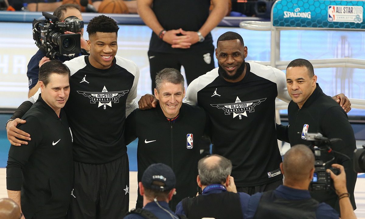 Ο πρώτος σκόρερ στην ιστορία του NBA παίζει ακόμα μπάσκετ