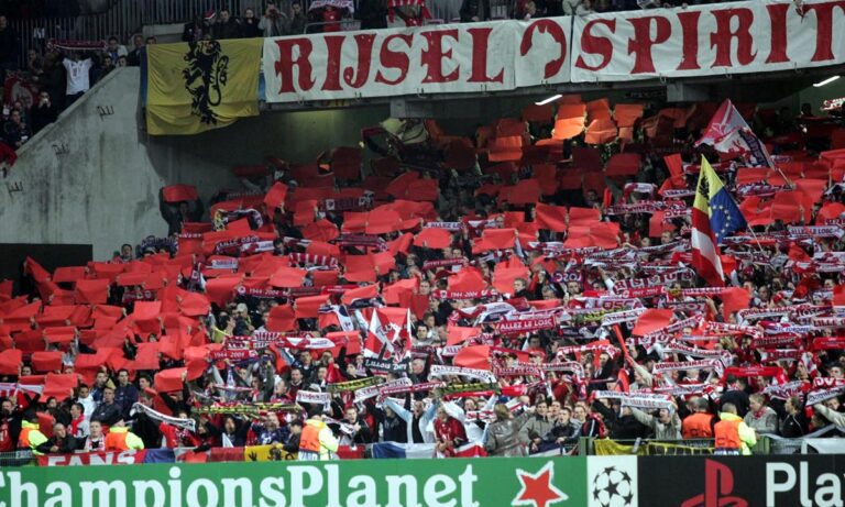 Ήθελαν το σήμα της ομάδας να συμβολίζει το πείσμα και τη μαχητικότητα και έβαλαν έναν σκύλο