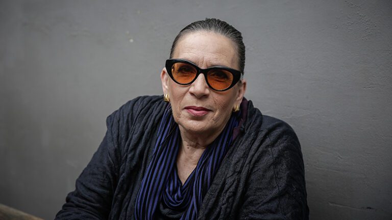 Όλα όσα είναι η Λίνα Νικολακοπούλου