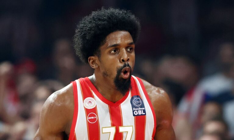 ΜακΚίσικ: Ανάμεσα στα θέλω του Μπαρτζώκα και τα χρήματα της Βίρτους