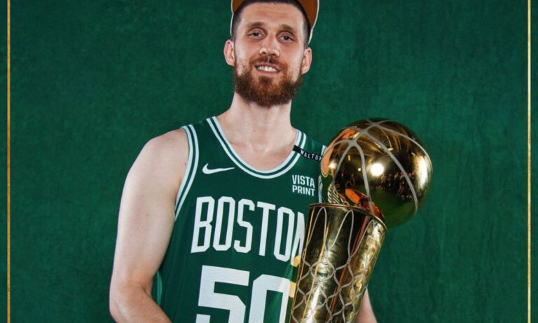 Ξανά για Μιχάιλιουκ Ολυμπιακός και Παναθηναϊκός!