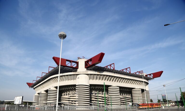 Δύο Άγγλοι πήραν την απόφαση να φτιάξουν μια ομάδα στην Ιταλία και αυτή έγινε μια από τις μεγαλύτερες στην ιστορία του ποδοσφαίρου