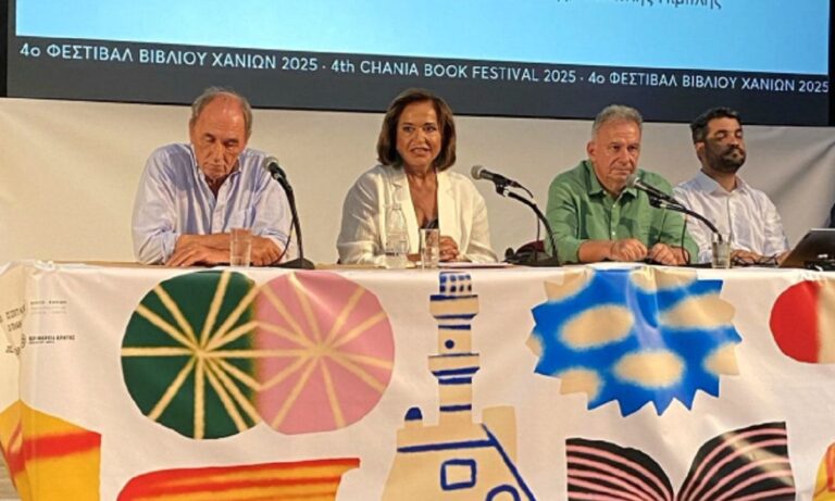 Φύγανε από την πίσω πόρτα: Ένταση στα Χανιά και φυγάδευση της Ντόρας Μπακογιάννη μετά από διαμαρτυρία για το περιβάλλον