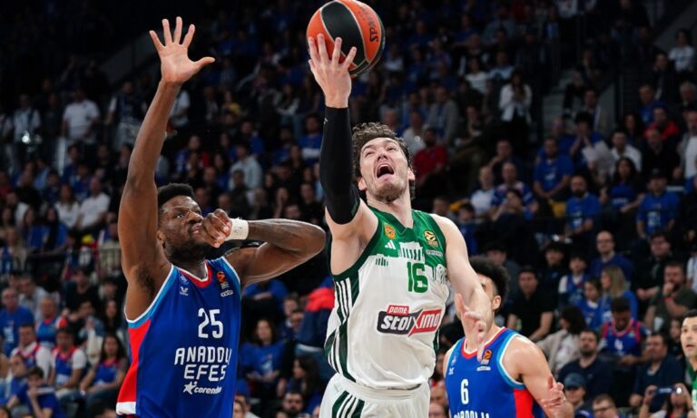 Μπαίνει σφήνα ο Ολυμπιακός για Οτούρου – Προσφέρει 3,5 εκατ. δολάρια για δύο χρόνια