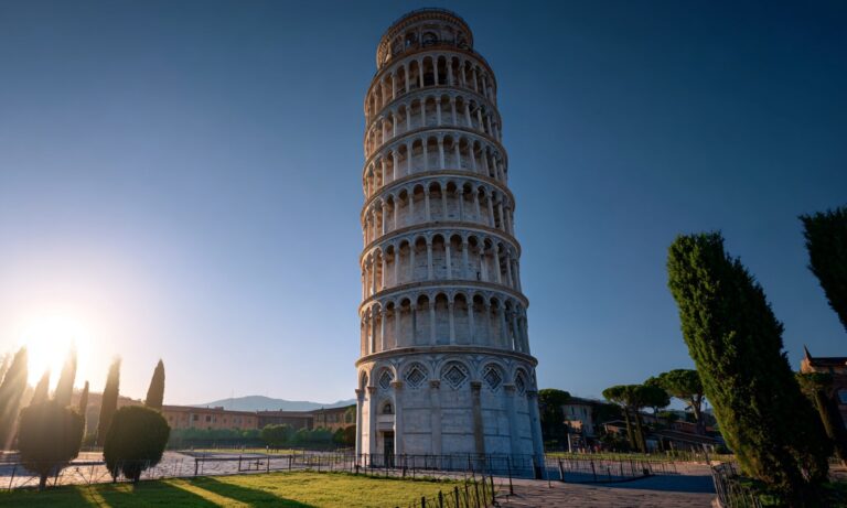 Γιατί ενώ μπορούσαν, δεν ίσιωσαν ποτέ τον Πύργο της Πίζας;