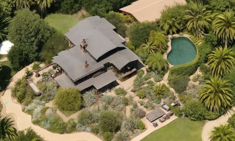 Ο Μπραντ Πιτ πλήρωνε τα πάντα για τον ηλικιωμένο γείτονά του — μέχρι τα 105 του!