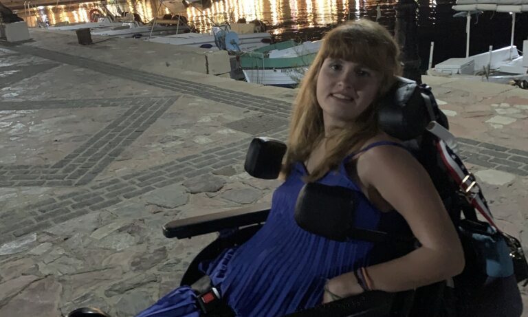 Τα 28 της χρόνια κλείνει σήμερα η αγαπημένη μας Μυρτώ – Όσοι φωνάζουν σήμερα για τα δικαιώματα των λαθρομεταναστών να απαντήσουν που ήταν τα δικά της!