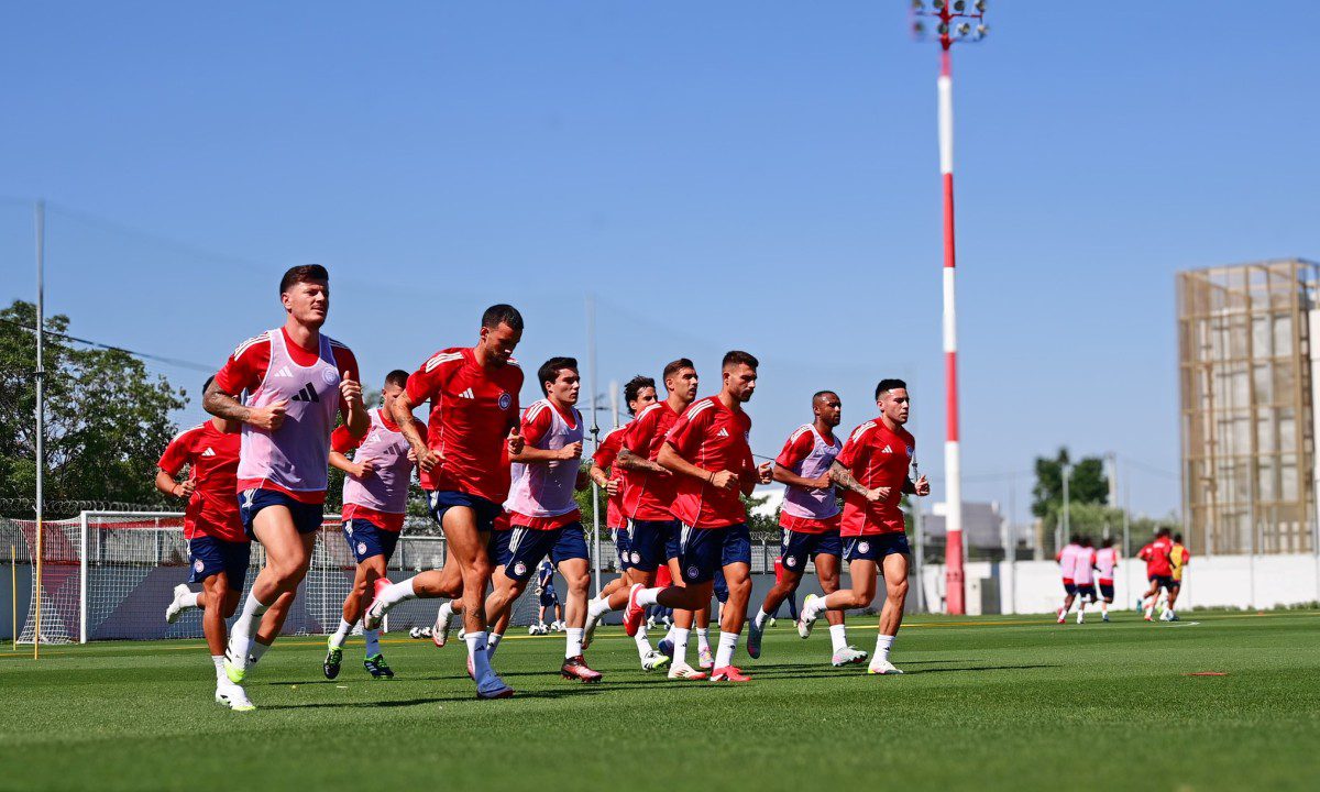 Ολυμπιακός : Η ένθερμη αγκαλιά Μεντιλίμπαρ με Βέλντε και το αντάμωμα Καμπελά, Γιαζίτσι (vid)