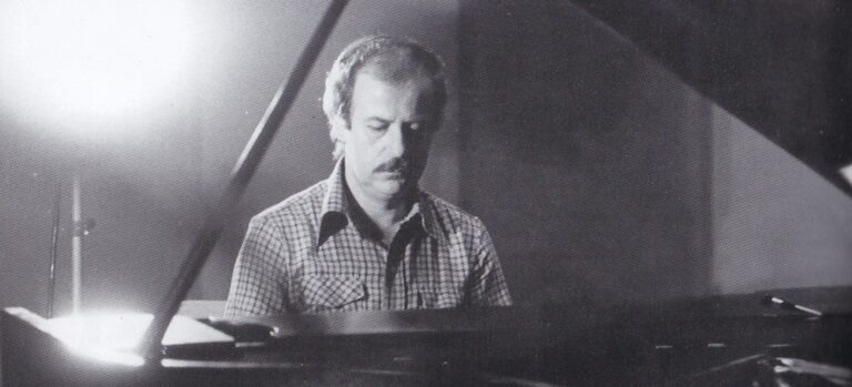 Μια αθάνατη μελωδία του Γιάννη Σπανού παιγμένη με κανονάκι