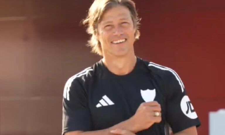 Αλμέιδα: «Γεννήθηκα ποδοσφαιριστής και θα πεθάνω ποδοσφαιριστής – κανείς δεν κερδίζει με λόγια»