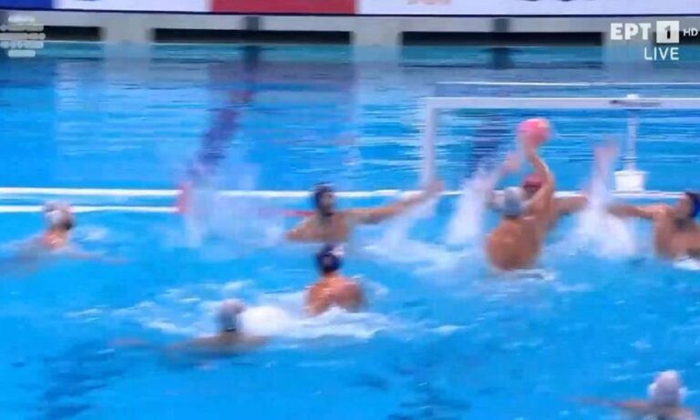 Ελλάδα – Σερβία: Έξυπνη κομπίνα, γκολ ο Κάκαρης και 8-2 για την Εθνική