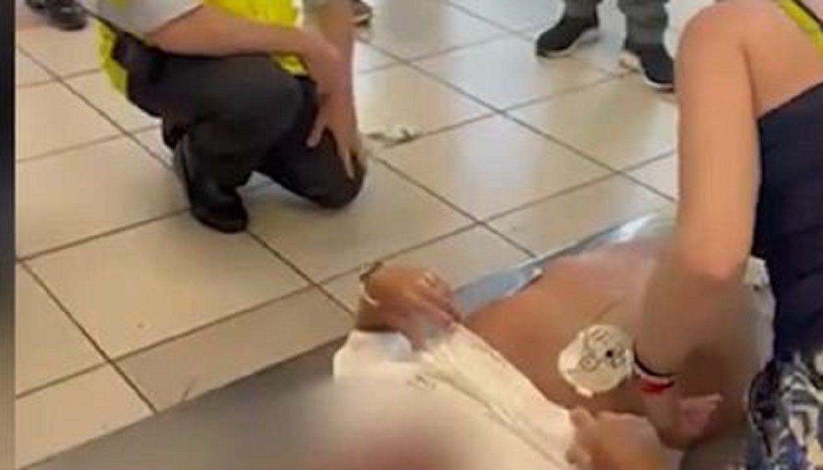 Fraport: Οι Γερμανοί δεν βάζουν πεισματικά μόνιμο γιατρό στα αεροδρόμια - Στη Ρόδο πέθαναν δύο και παραλίγο να πεθάνει και τρίτος - Όλα για το κέρδος;