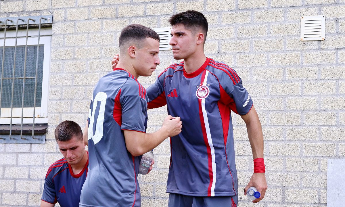 Μπρέντα – Ολυμπιακός 2-3: Πρεμιέρα με μαγεία από Πνευμονίδη