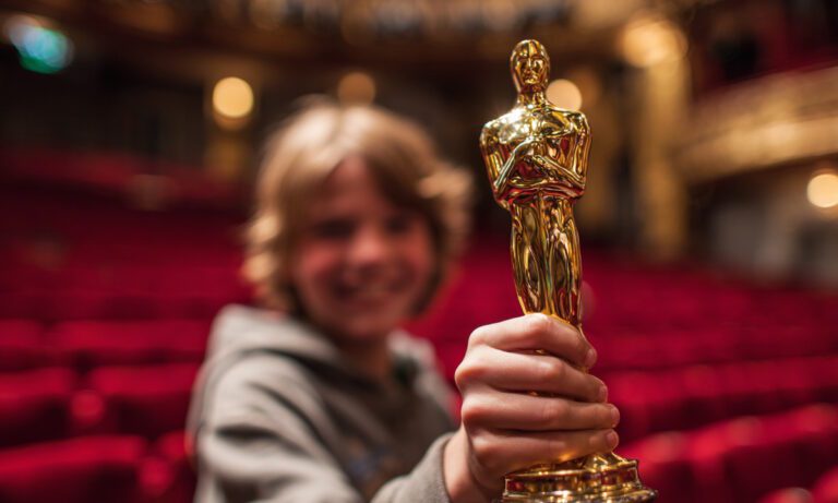 Αν ο Γιώργος Λάνθιμος κερδίσει Όσκαρ καλύτερης ταινίας δεν θα μπορεί να το πουλήσει. Κανένας δεν μπορεί να πουλήσει το Όσκαρ του.