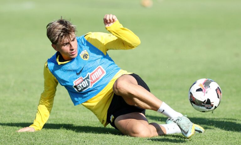 ΑΕΚ: Δεν ψάχνει ακόμα δεξί μπακ, ακλόνητος ο Ρότα