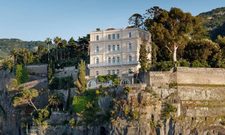 Άννα Βίσση: Αυτή είναι η βίλλα που γύρισε το Sandre, το καλύτερο video clip της καριέρας της