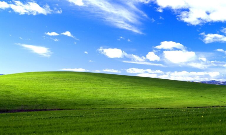 Windows: Πού βρίσκεται στο θρυλικό wallpaper των XP με το λιβάδι, που όλοι έχουμε δει!