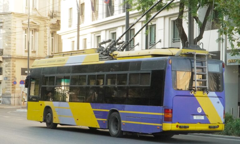 Τέλος τα τρόλεϊ από την Αθήνα – Θα λείψουν στ’ αλήθεια από κανέναν;