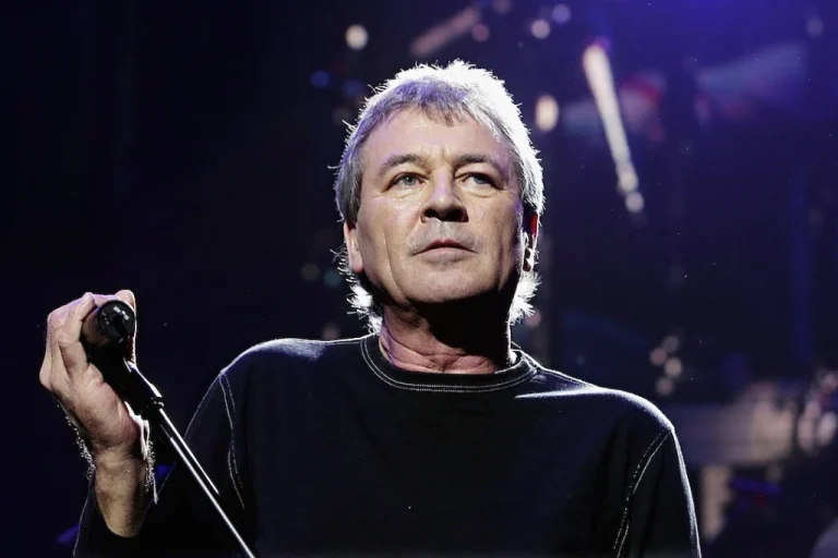 Ian Gillan: Γιατί δεν τραγουδά εδώ και δεκαετίες τη μεγάλη επιτυχία των Deep Purple