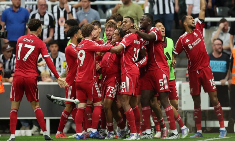 Λίβερπουλ: «Βασίλισσα» buzzer beaters — 46 νίκες στο… παρά ένα!