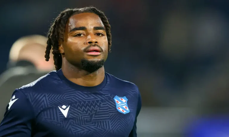 Πανσερραϊκός: Ο εξτρέμ που ήρθε, ο Σορετίρε και ο αριστερός μπακ που έρχεται!