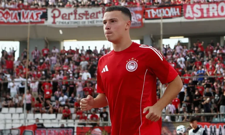 Βόλος – Ολυμπιακός: Δεν καταλαβαίνει τίποτα ο Μεντιλίμπαρ – Βασικός πάλι ο Πνευμονίδης