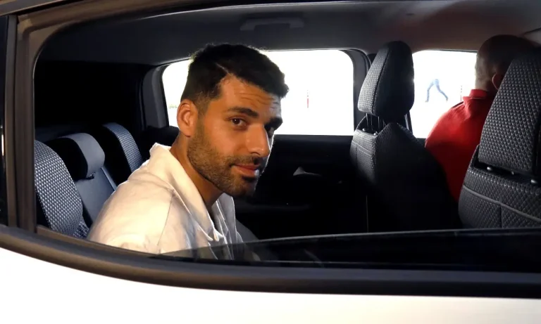 Γιατί ο Ολυμπιακός διάλεξε τώρα τον ανέτοιμο 33χρονο Ταρέμι;