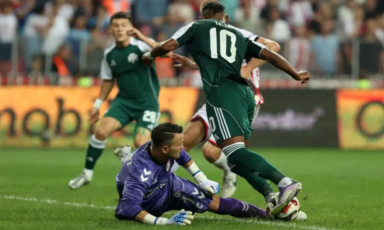 Σάμσουνσπόρ – Παναθηναϊκός: Πέναλτι στον Τετέ! Δεν το δίνουν διαιτητής και VAR!