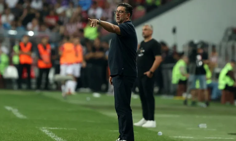 Παναθηναϊκός – Λεβαδειακός : Με Λαφόντ στο τέρμα, Καλάμπρια βασικό και Σβιντέρσκι η ενδεκάδα του Βιτόρια