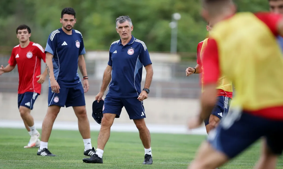 Ολυμπιακός – Νάπολι : Θα φανερώσει ο Μεντιλίμπαρ ποιοι είναι οι βασικοί του;