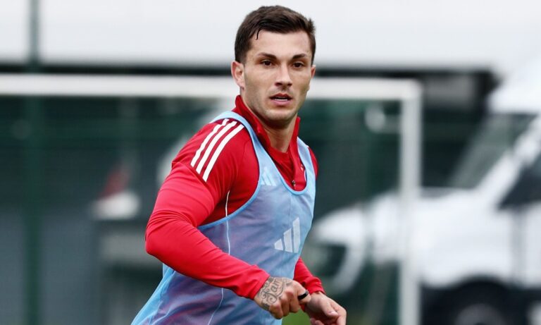 Ολυμπιακός: Ο άνθρωπος «κλειδί» στη μεταγραφή Στρεφέτσα!