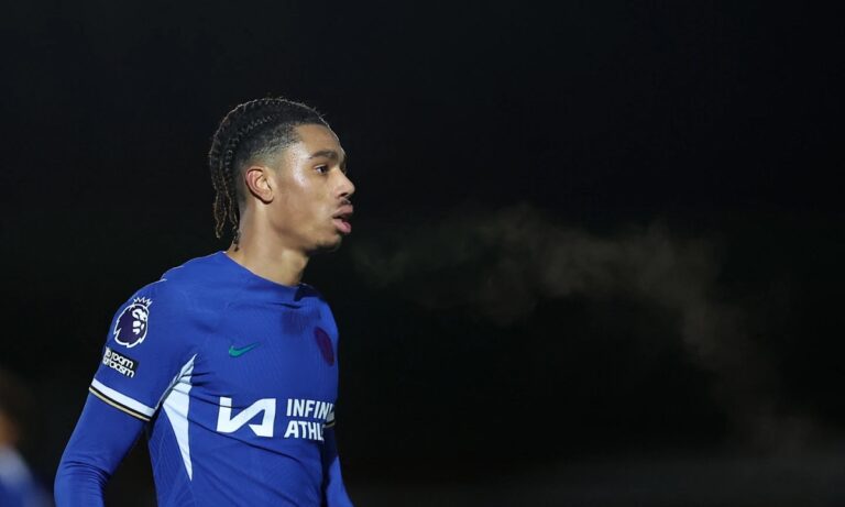 Συμφωνία Ολυμπιακού με Σιλκότ Ντούμπερι – Έρχεται Αθήνα ο 20χρονος εξτρέμ