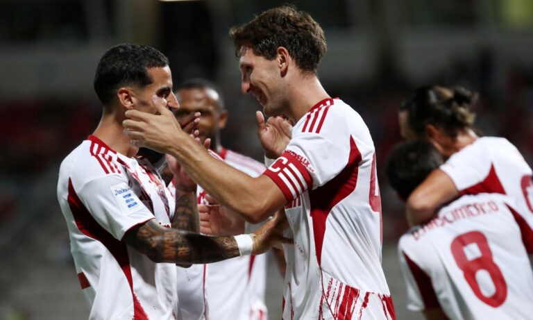 Επιστροφή στην δράση για την Super League με ειδικά στοιχήματα!