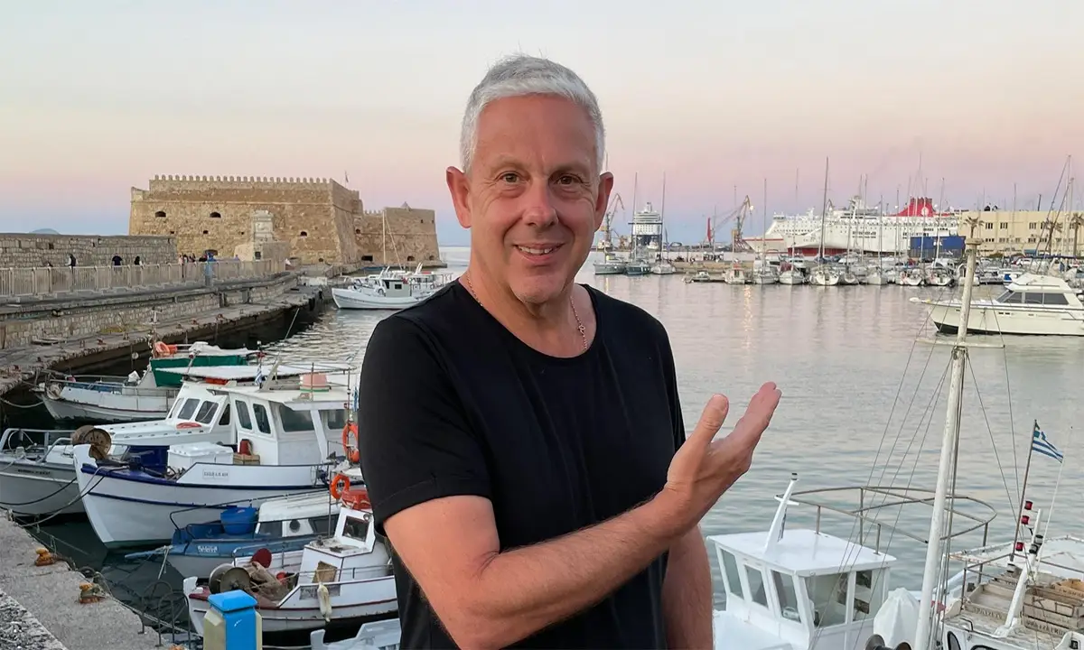 Τάσος Δούσης: Δεν θα πάει τελικά στον ΣΚΑΪ – Τι συνέβη;