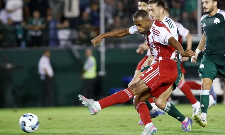 Παναθηναϊκός – Ολυμπιακός 1-1: Έκλεψε το βαθμό ο Ολυμπιακός από τον Παναθηναϊκό που έπαιξε και με το χρόνο αλλά… κάηκε