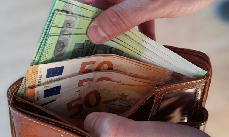 Ευρώ: Αλλάζουν τα χαρτονομίσματα – Δείτε πώς θα είναι τα νέα!