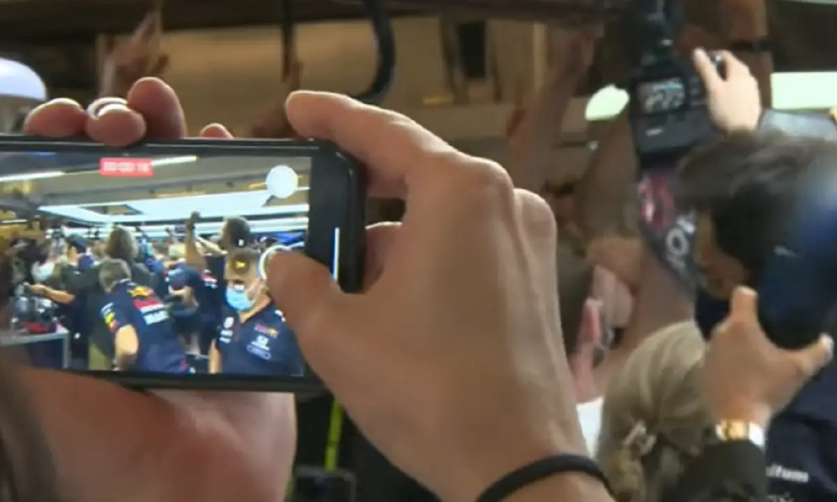 Ο Μαξ Φερστάπεν έγραψε τον ταχύτερο γύρο στην Ιστορία της Formula 1