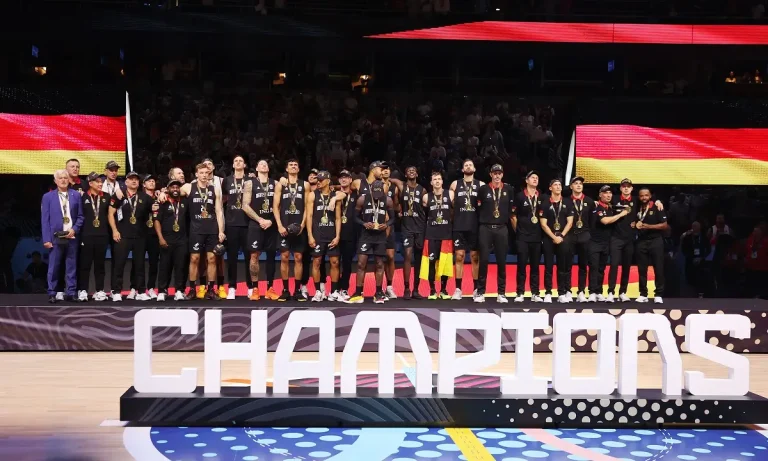 Η Γερμανία έπιασε την Ελλάδα στις 2 κατακτήσεις Ευρωμπάσκετ