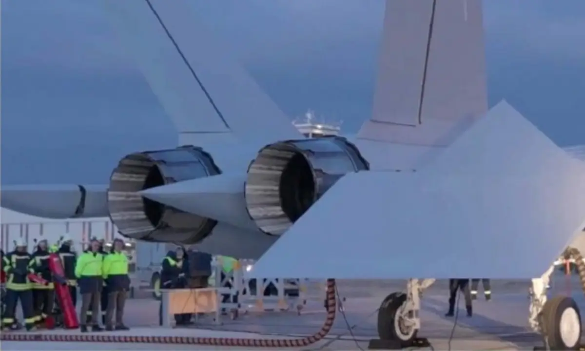 Εμπόδια στους κινητήρες του KAAN