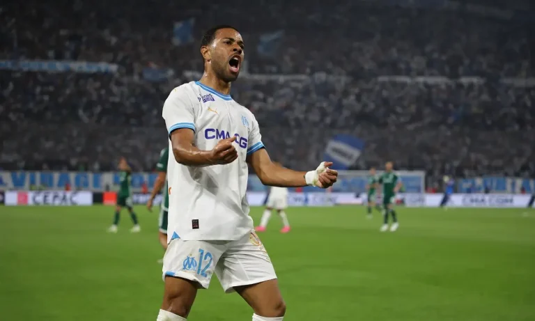 Super League 1: Θα… τσιμπήσει μεγάλη ομάδα και θα κάνει μεταγραφή στο τέλος; Ποιοι ειναι ελεύθεροι