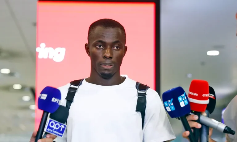 Το λάθος του Μανέ με τον Ολυμπιακό